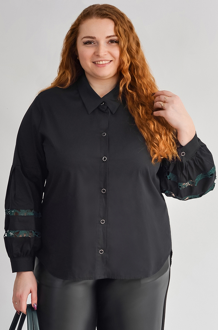 Блуза с кружевом больших размеров