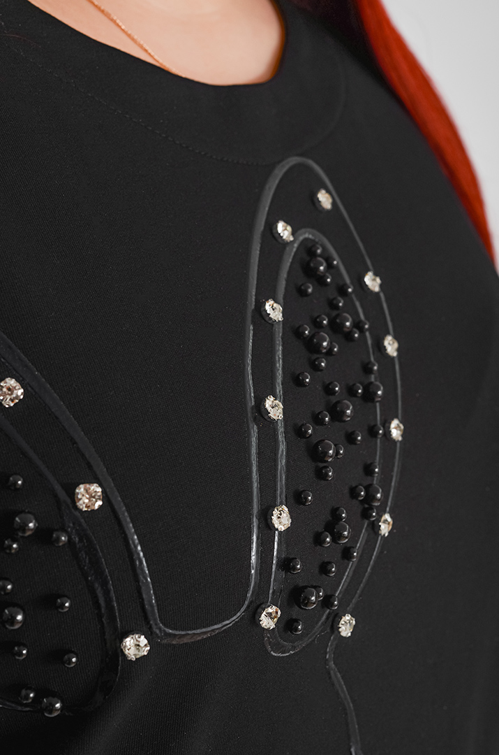 Блуза чорна з декором великих розмірів