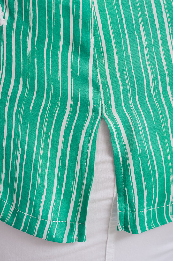 Блуза довга зеленого кольору в білу смужку великих розмірів