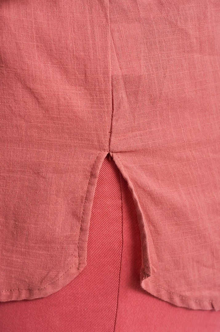 Блуза льняная с вышивкой больших размеров