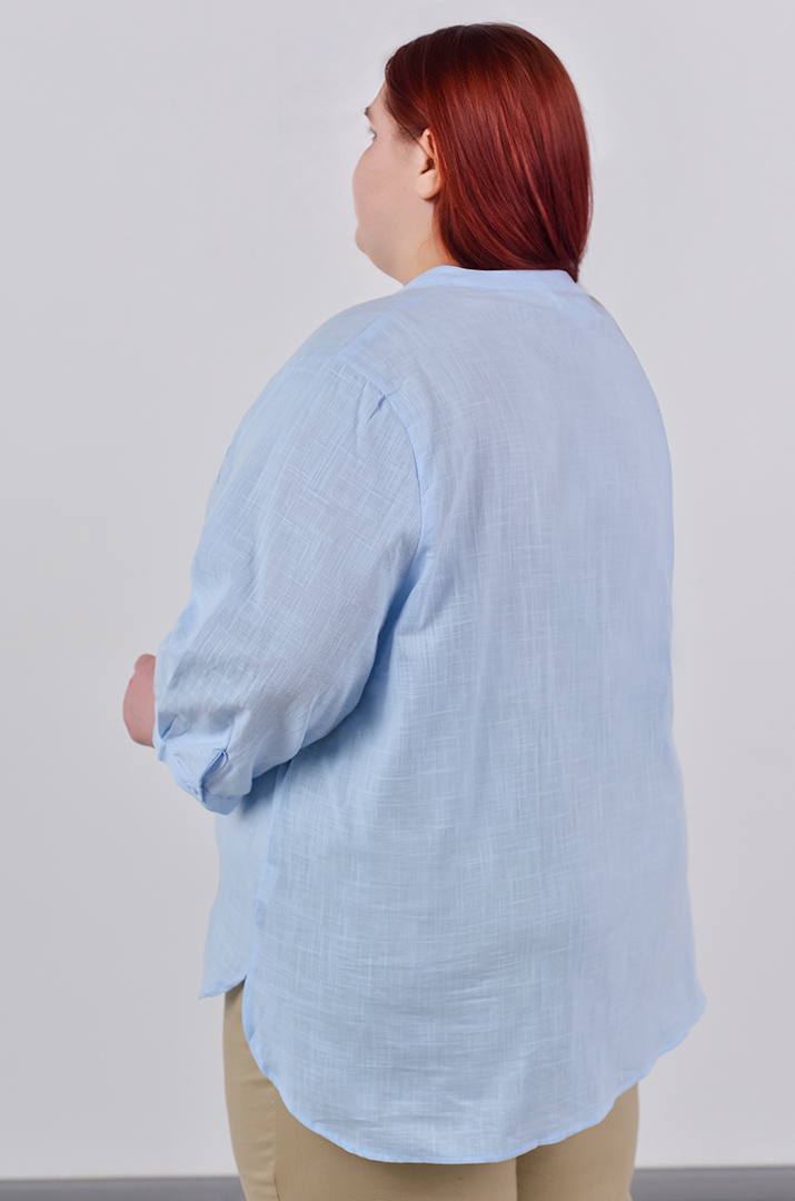 Блуза льняная с вышивкой больших размеров