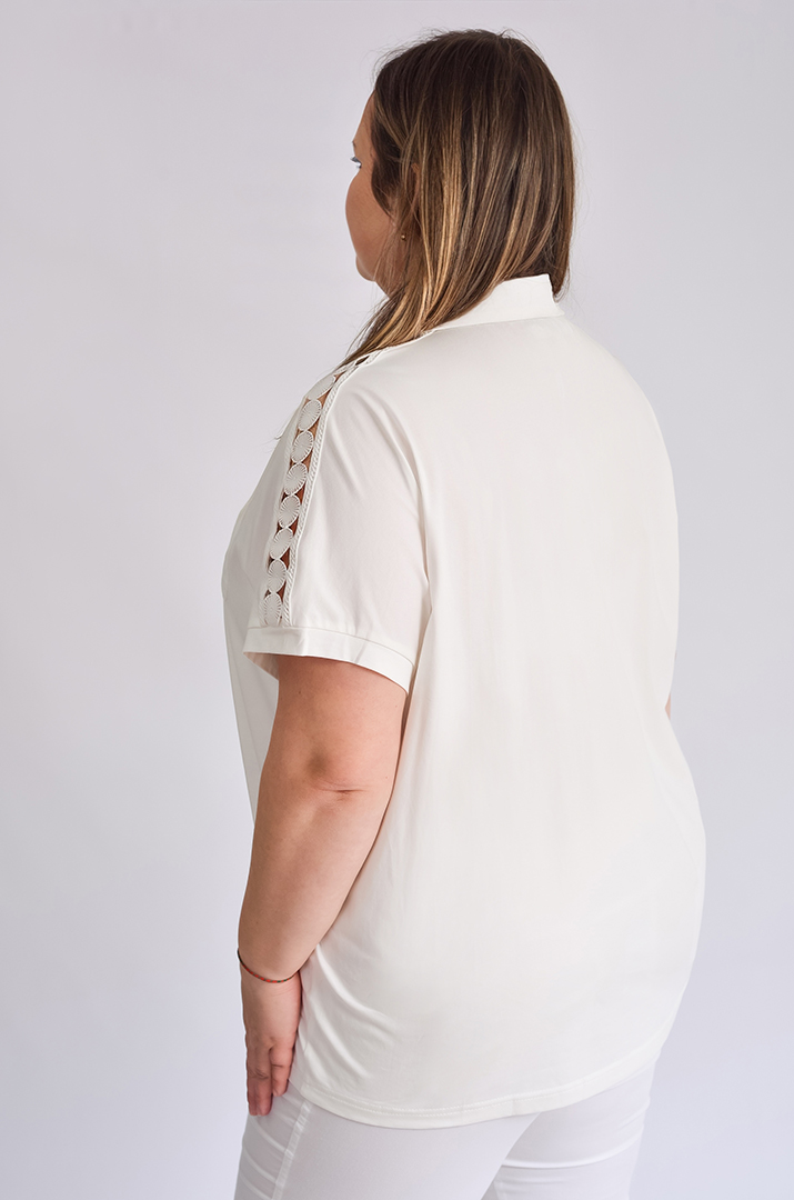 Блуза з мереживом і вишивкою великих розмірів