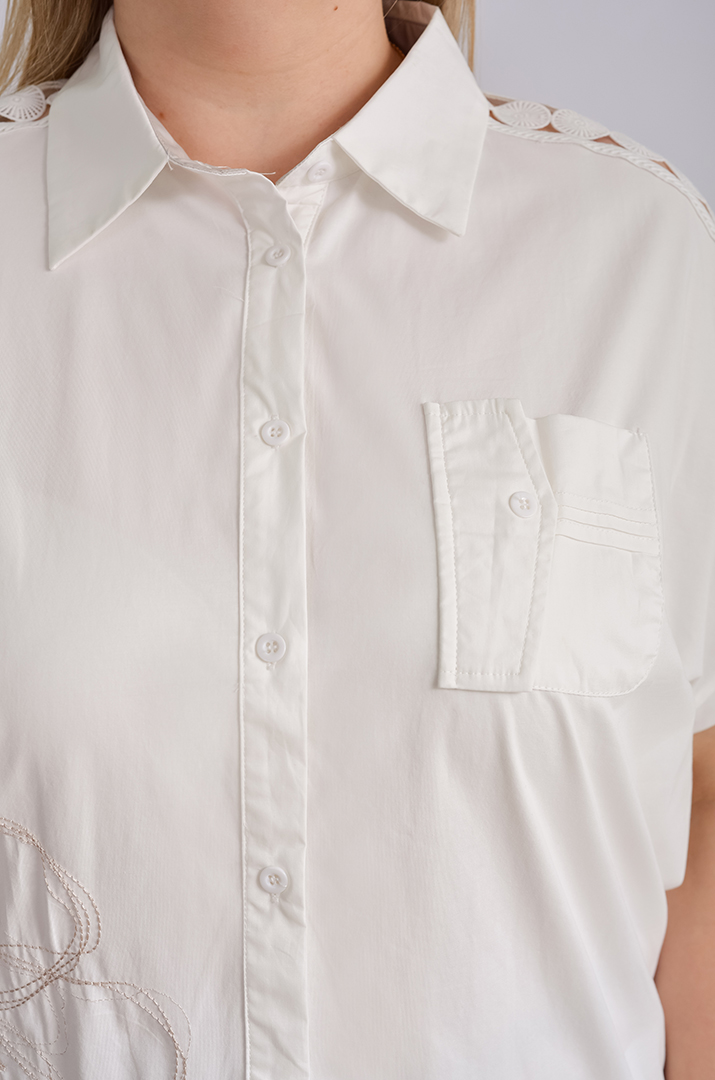 Блуза з мереживом і вишивкою великих розмірів