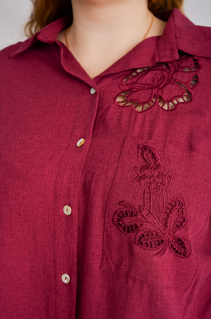 Блуза льняная с вытынанкой больших размеров