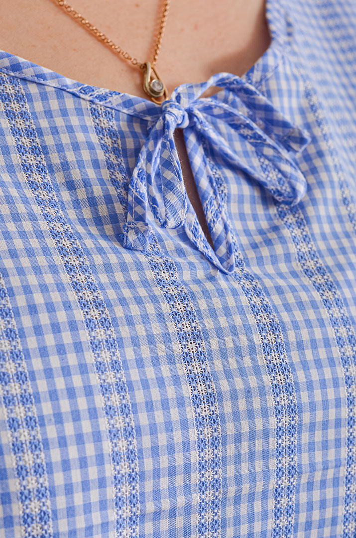 Блуза зі смужками із мережива великих розмірів