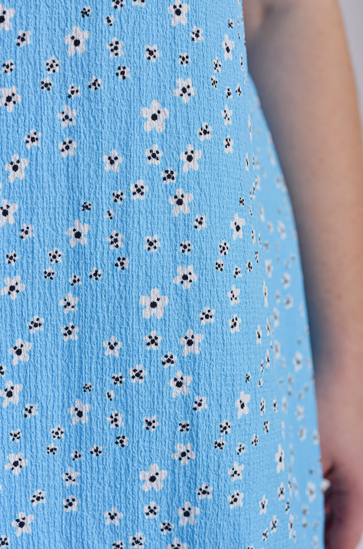 Блуза без рукавів з квітковим принтом великих розмірів