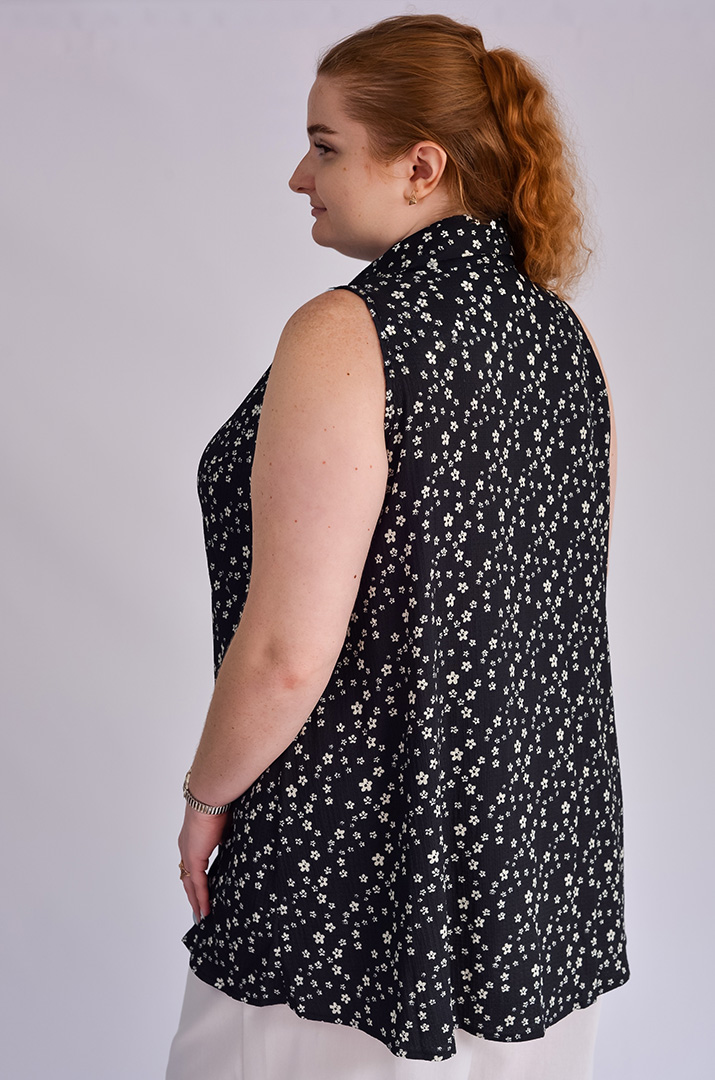 Блуза без рукавів з квітковим принтом великих розмірів