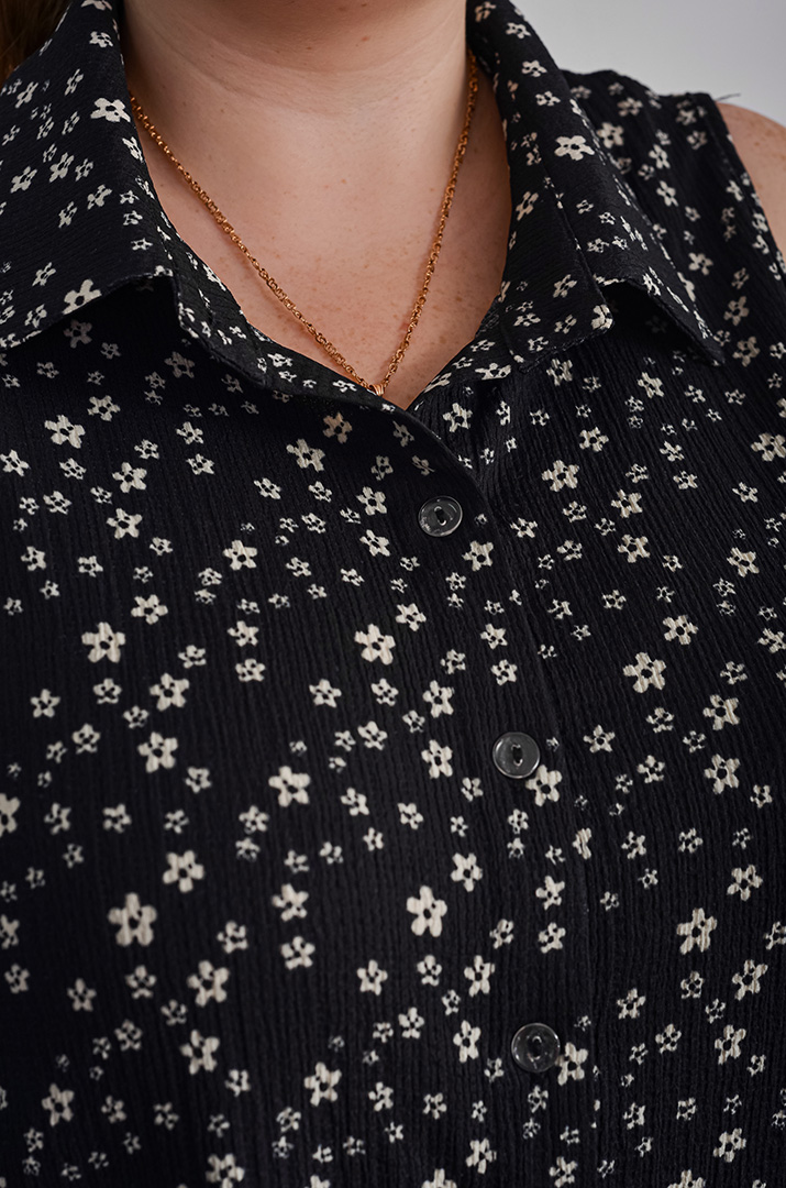 Блуза без рукавів з квітковим принтом великих розмірів