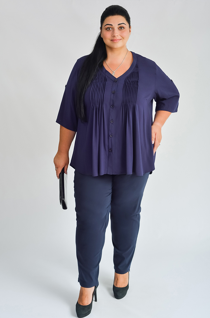 Блуза довга з фактурними вставками великих розмірів