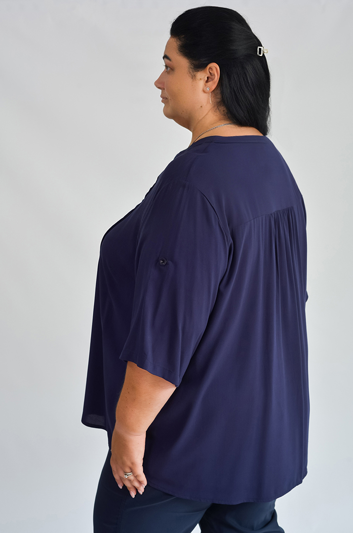 Блуза довга з фактурними вставками великих розмірів