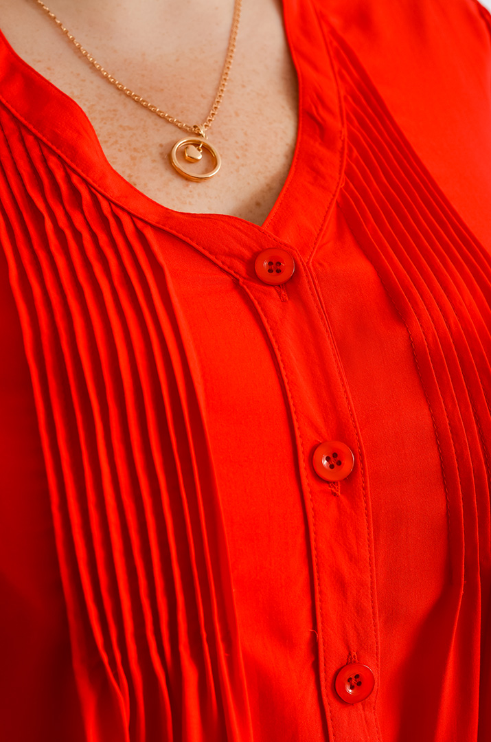 Блуза довга з фактурними вставками великих розмірів