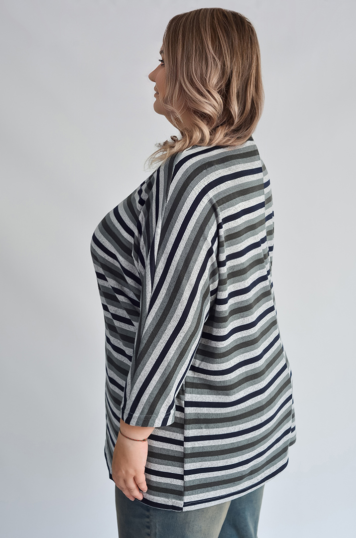 Блуза з полосатим принтом великих розмірів