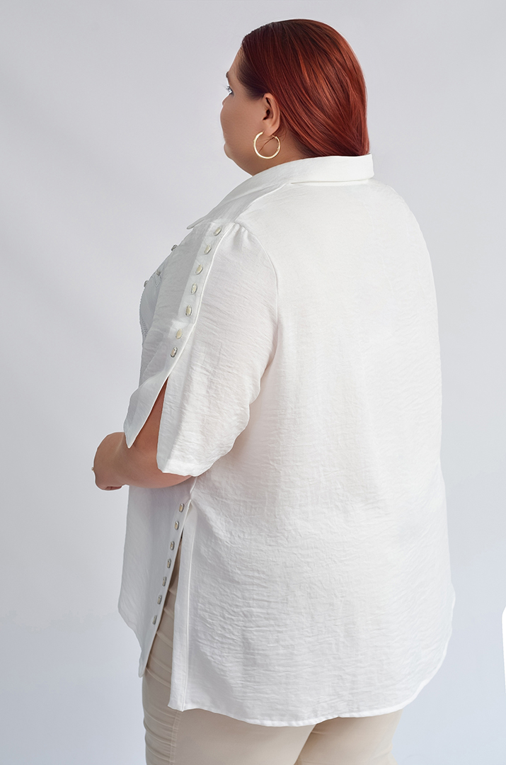 Блуза з декоративною аплікацією та бусинами великих розмірів