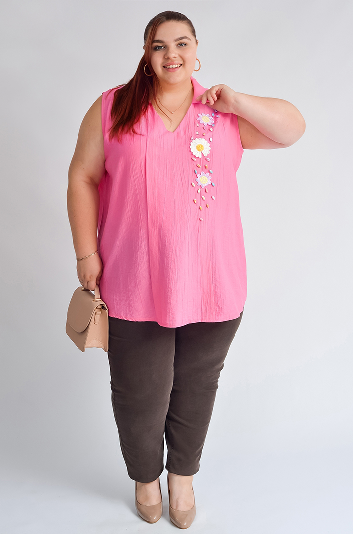 Блуза без рукавів з квітковим декором великих розмірів