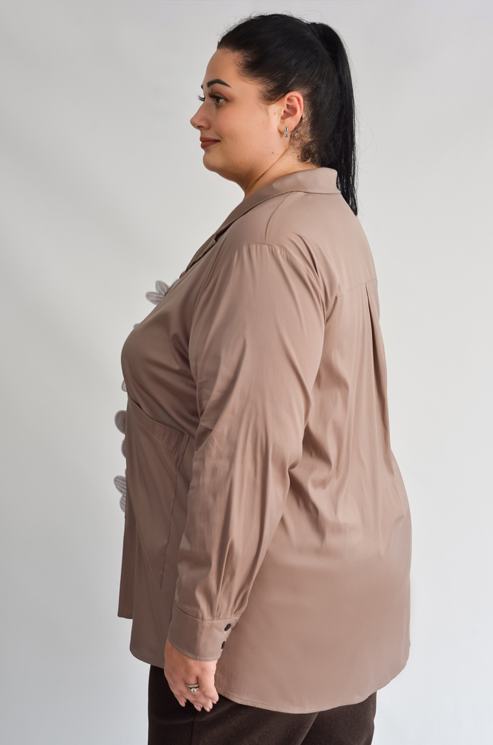 Блуза довга з квітковою аплікацією великих розмірів