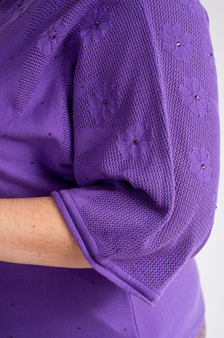 Блуза з дрібною в’язкою і квітковим візерунком великих розмірів