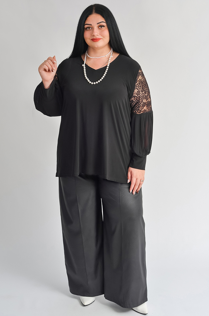 Довга блуза з елегантними фактурними рукавами великих розмірів