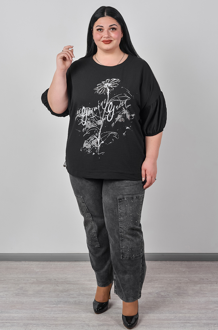 Блуза довга з квітковим мотивом та камінцями великих розмірів