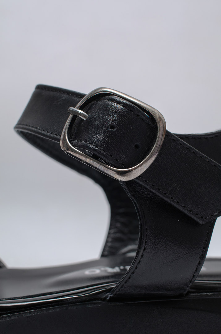 Босоніжки чорні шкіра з прикрасою великих розмірів