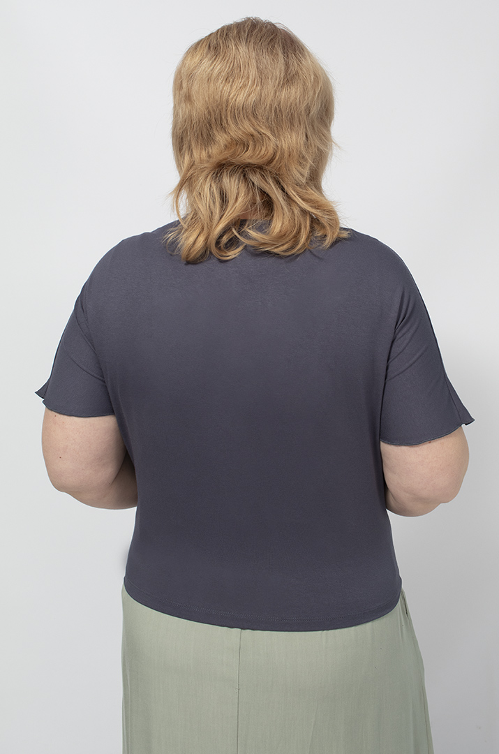 Болеро однотонне трикотажне в кольорах батал