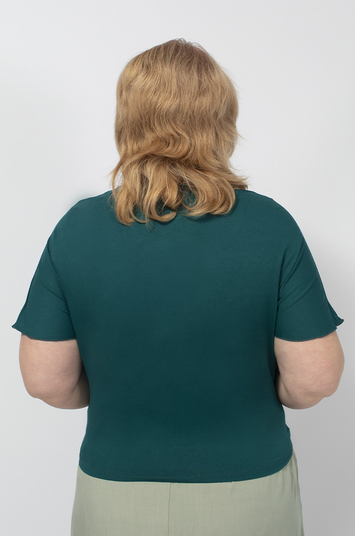 Болеро однотонне трикотажне в кольорах батал