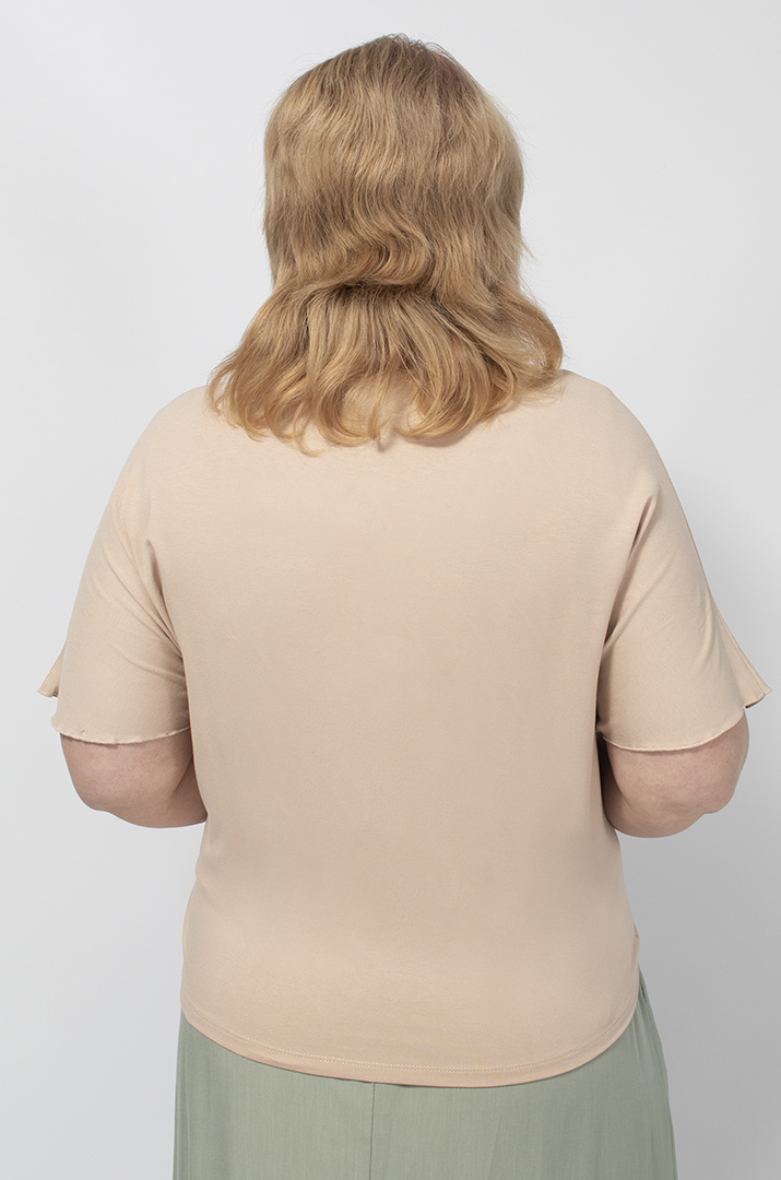 Болеро однотонне трикотажне в кольорах батал