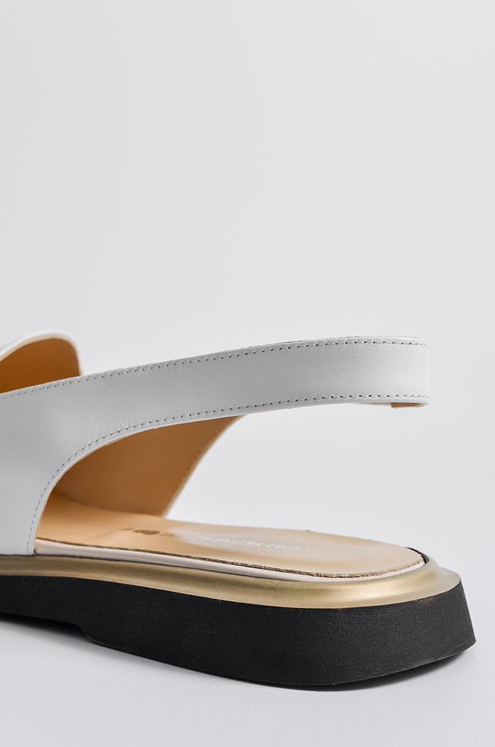 Босоніжки білі з прикрасою великих розмірів