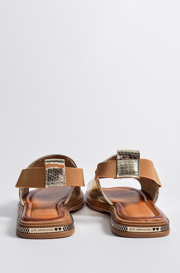 Босоніжки з глянцевим ефектом великих розмірів