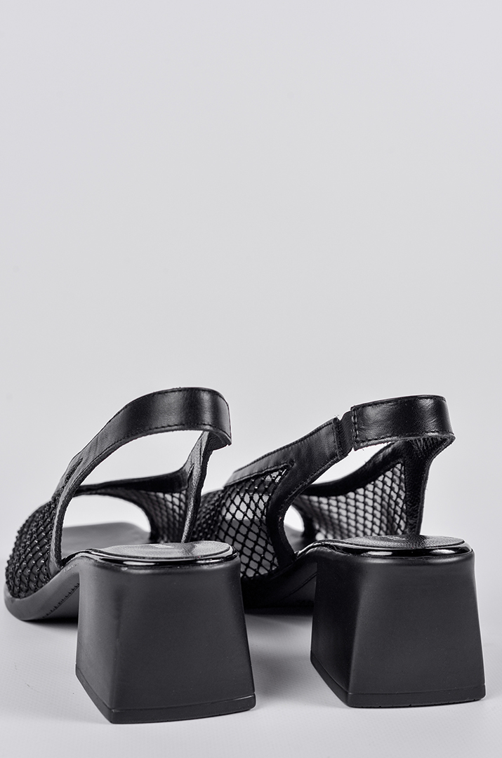 Босоножки с фактурной сеткой и стразами черного цвета больших размеров