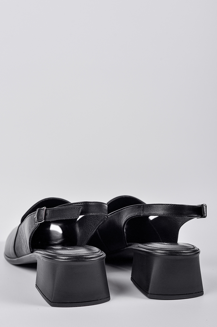 Босоніжки на підборах в чорному кольорі великих розмірів