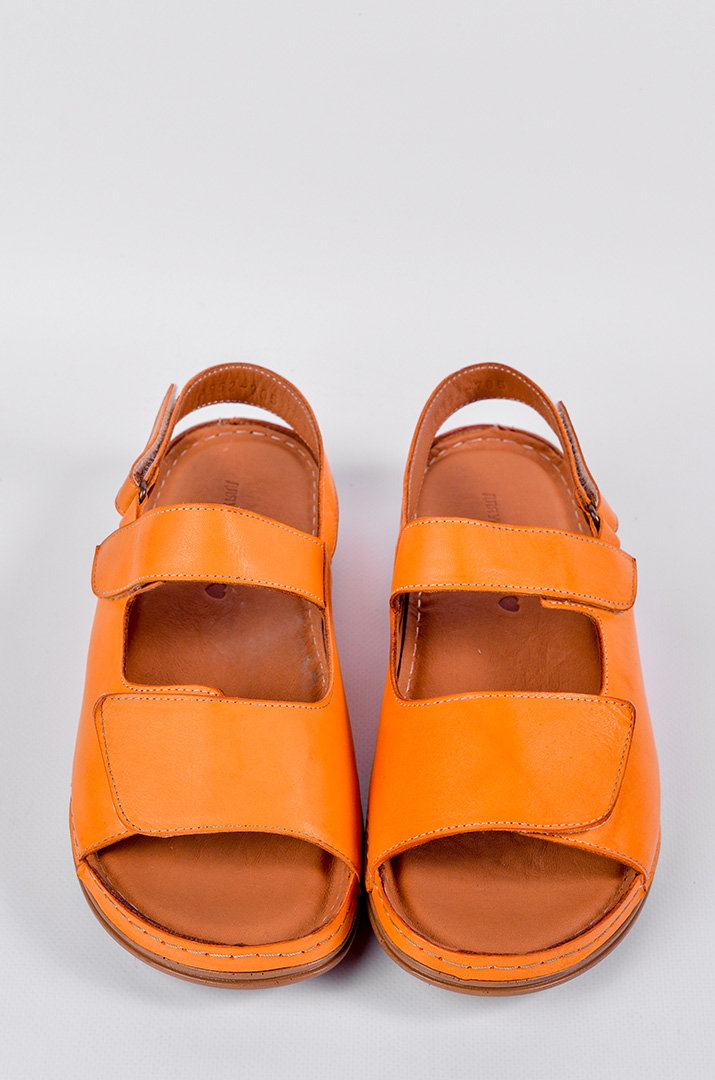 Шкіряні оранжеві босоніжки з фіксацією на липучках великих розмірів