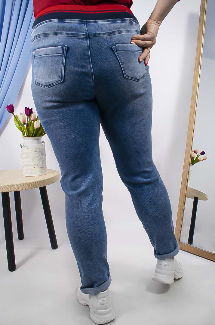 Джинси завужені з декором