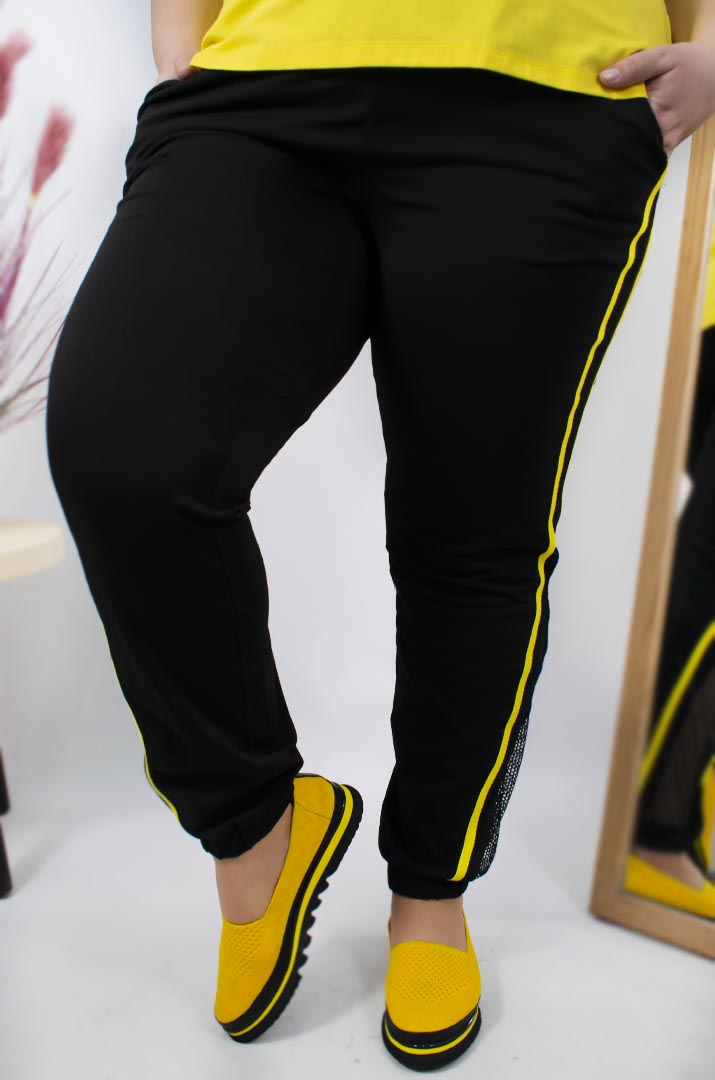 Стильные  зауженные брюки с сеткой супер батал