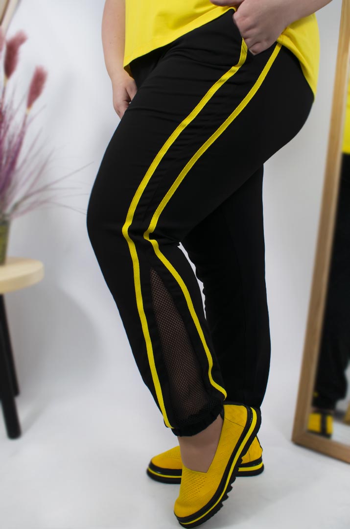 Стильные  зауженные брюки с сеткой супер батал