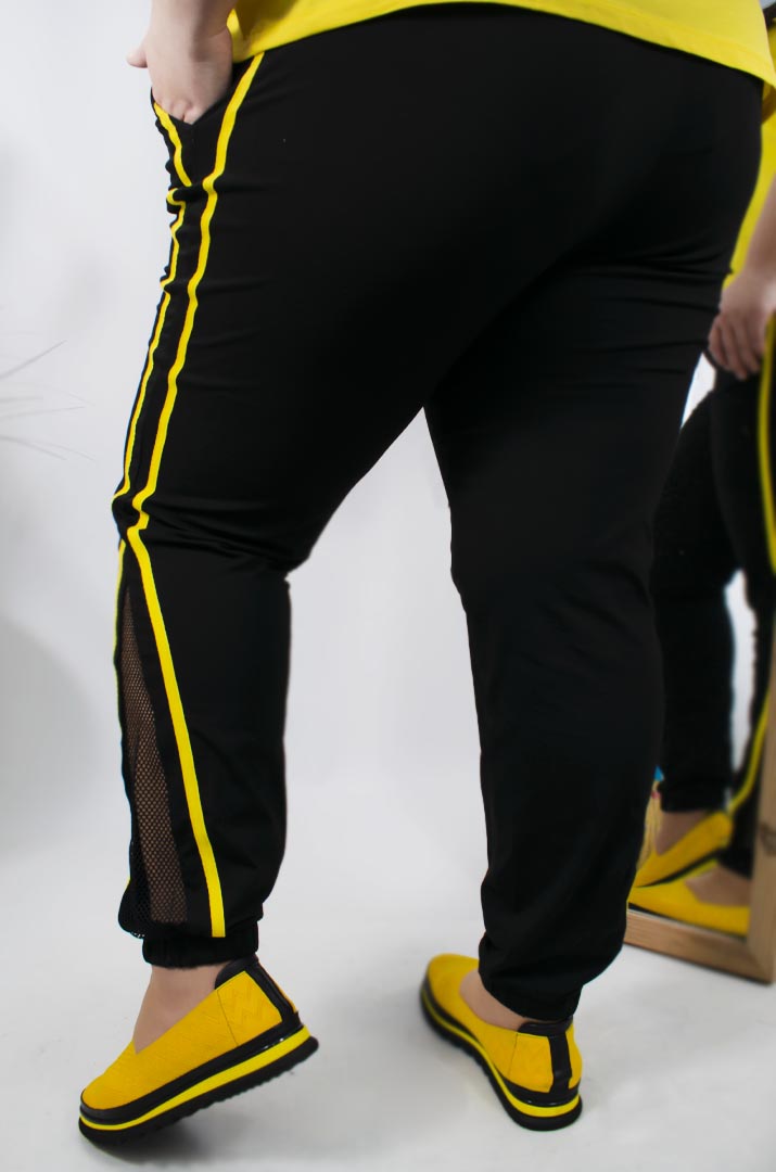 Стильные  зауженные брюки с сеткой супер батал