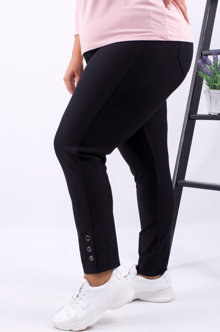 Брюки завужені батал