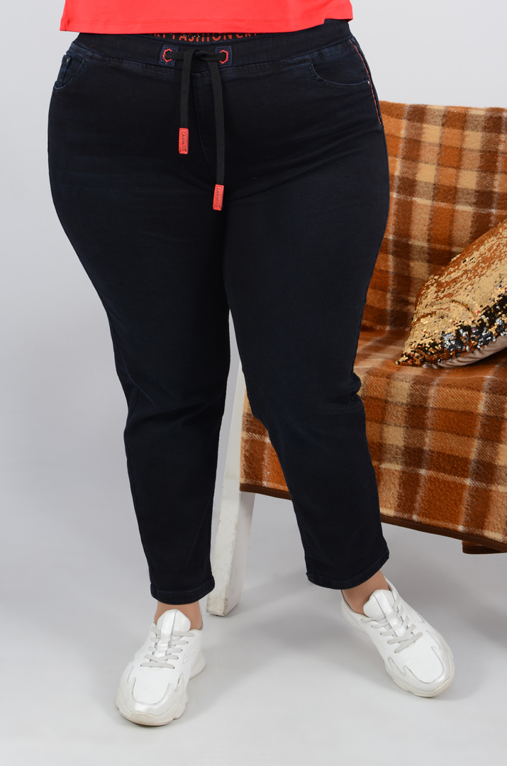 Джинси завужені з декорованою шнурівкою батал