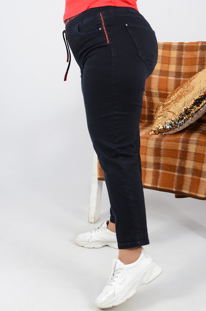 Джинси завужені з декорованою шнурівкою батал