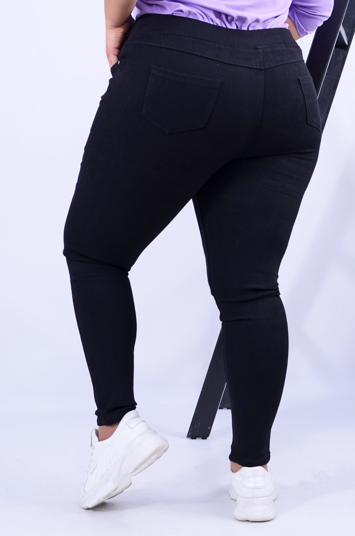 Зручні утеплені джеггінси з прикрасою батал