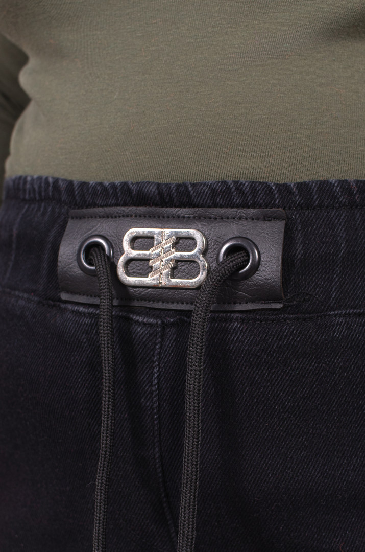 Джинси завужені на шнурівці супер батал