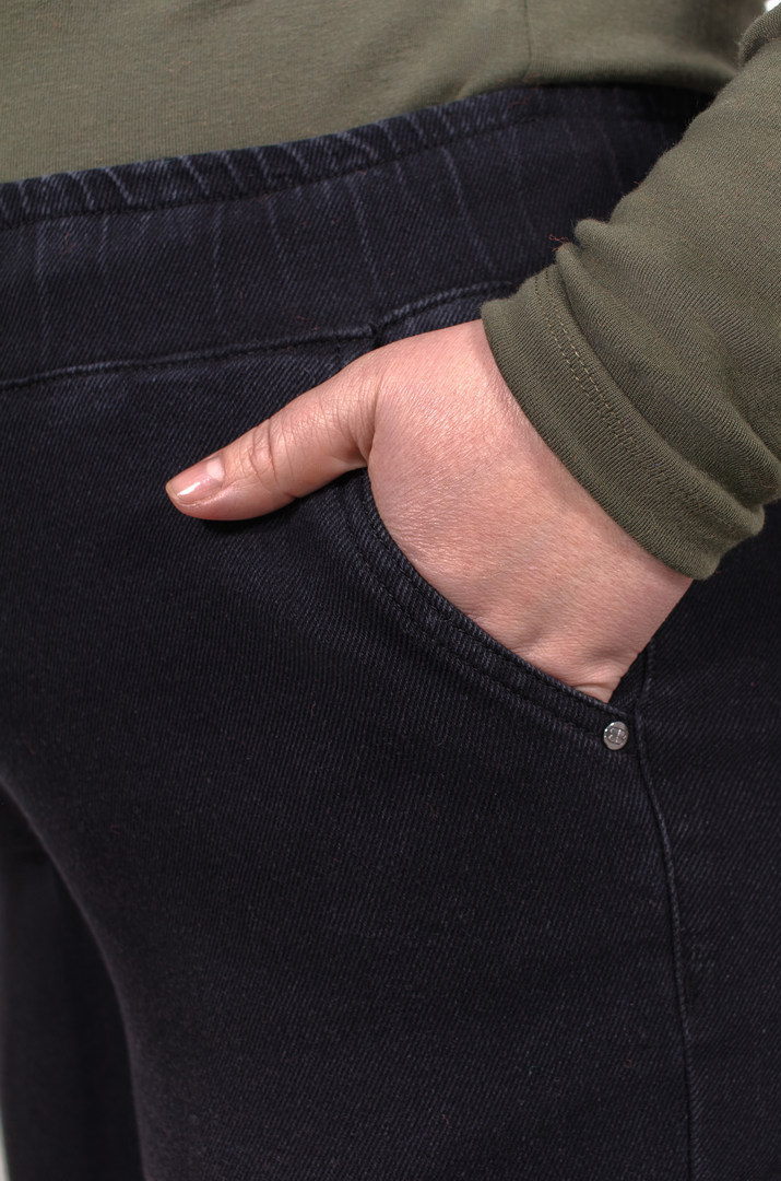 Джинси завужені на шнурівці супер батал