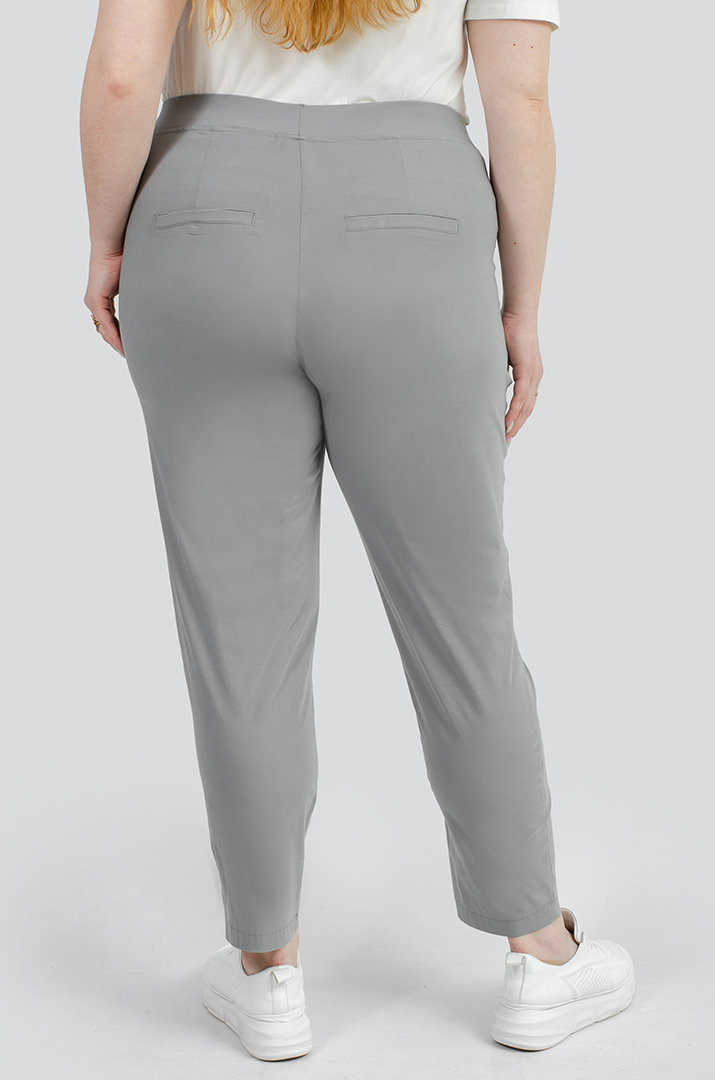 Брюки с широкими карманами и молнией супер батал