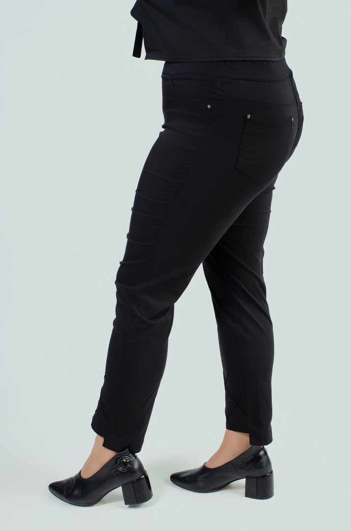 Брюки 7/8 з текстурним візерунком ромб внизу супер батал