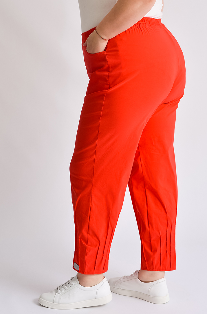 Стильні брюки банани великих розмірів