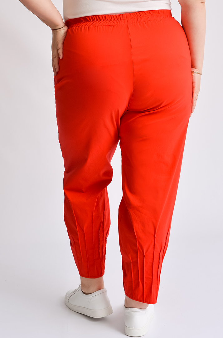 Стильні брюки банани великих розмірів