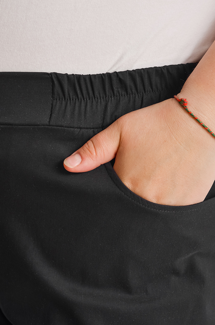 Стильні брюки банани великих розмірів