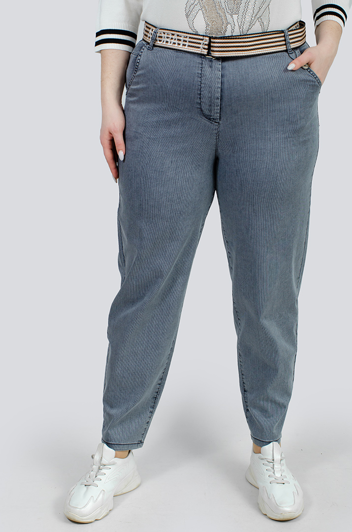 Стильні джинси банани з поясом великих розмірів