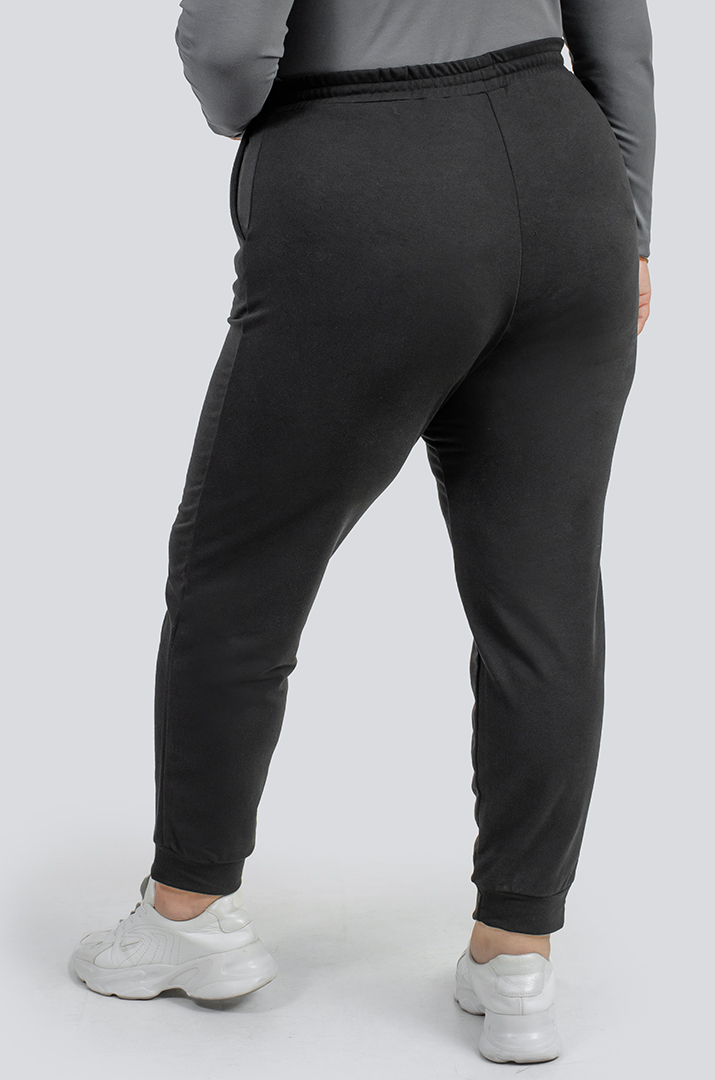 Чорні спортивні брюки з манжетом великих розмірів