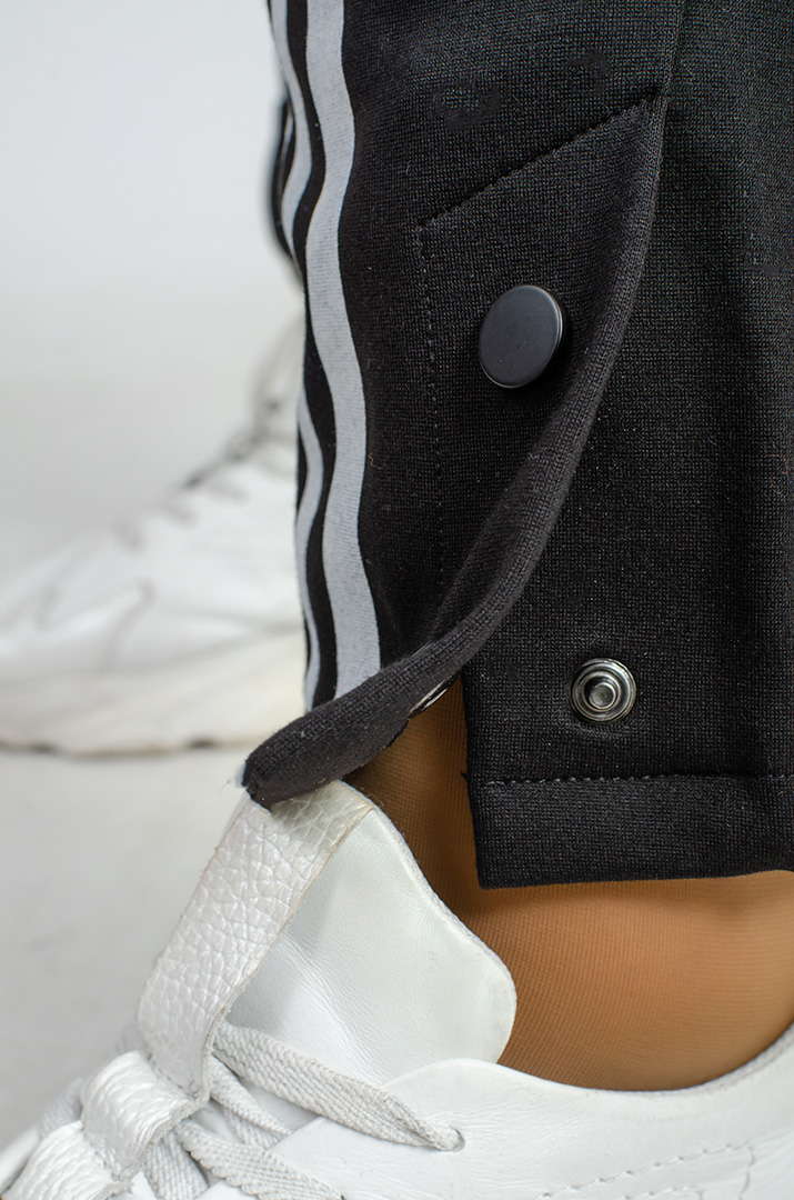 Чорно-білі завужені брюки великих розмірів