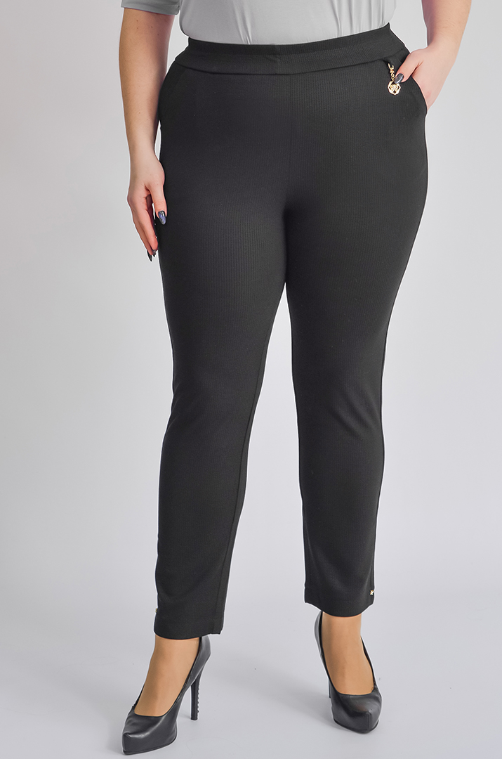 Брюки завужені в рубчик великих розмірів